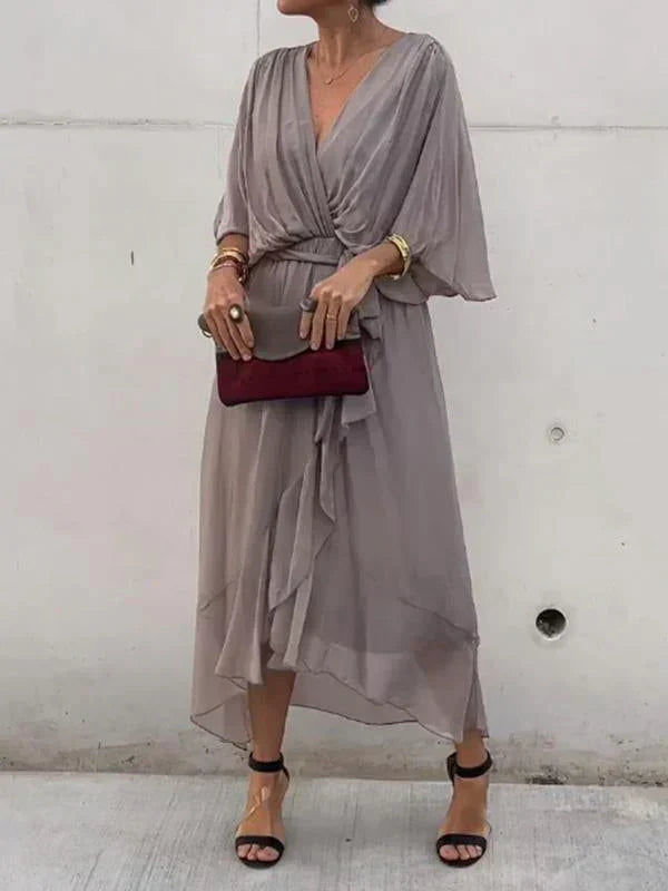 MARTA | Stylowa i Elegancka Sukienka Chiffonowa z Dekoltem w Serek